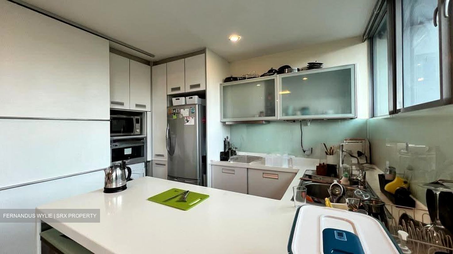 2 RVG (D9), Apartment #583935021